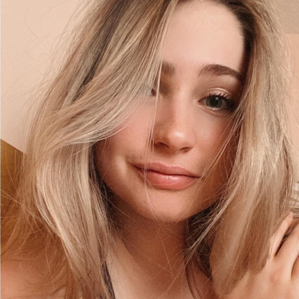 Meet your Posher, Anna